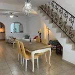 Casa Torrecilla Linda Adosado 2 A 50 Metros De La Playa Torrecilla Дом отдыха Нерха