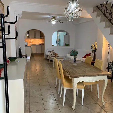 Casa Torrecilla Linda Adosado 2 A 50 Metros De La Playa Torrecilla *