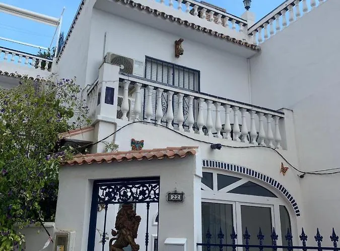 Casa Torrecilla Linda Adosado 2 A 50 Metros De La Playa Torrecilla * Nerja