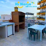 Будинок відпочинку Casa Torrecilla Linda Adosado 2 A 50 Metros De La Playa Torrecilla Нерха