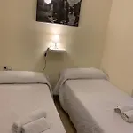 Casa Torrecilla Linda Adosado 2 A 50 Metros De La Playa Torrecilla * Нерха