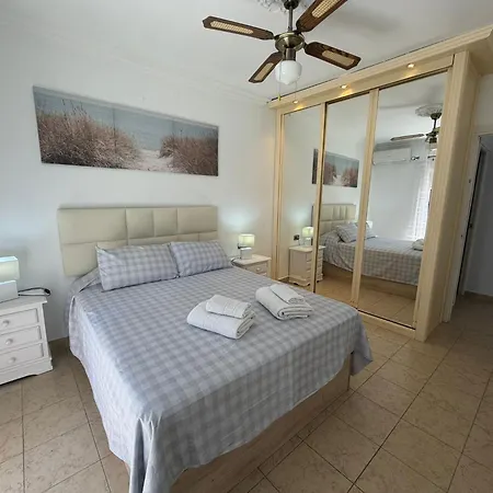 Casa Torrecilla Linda Adosado 2 A 50 Metros De La Playa Torrecilla