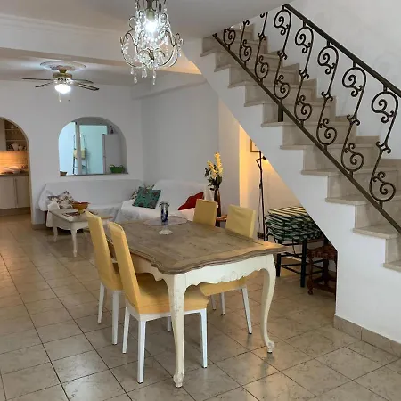 Casa Torrecilla Linda Adosado 2 A 50 Metros De La Playa Torrecilla Будинок відпочинку Нерха
