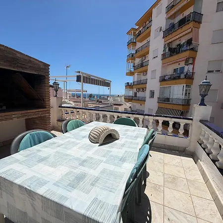 Casa Torrecilla Linda Adosado 2 A 50 Metros De La Playa Torrecilla Nerja