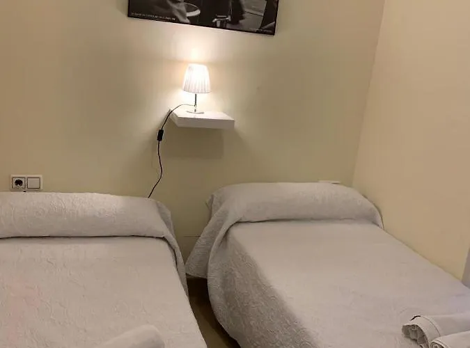 Casa Torrecilla Linda Adosado 2 A 50 Metros De La Playa Torrecilla * Nerja