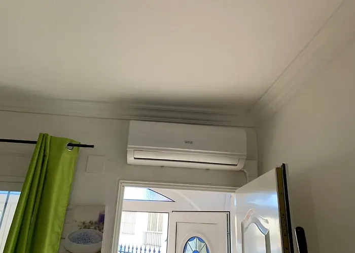 Casa Torrecilla Linda Adosado 2 A 50 Metros De La Playa Torrecilla * Нерха