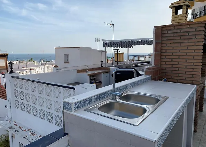 Casa Torrecilla Linda Adosado 2 A 50 Metros De La Playa Torrecilla Дом отдыха *