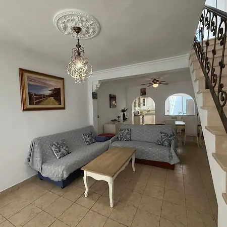Casa Torrecilla Linda Adosado 2 A 50 Metros De La Playa Torrecilla Nerja