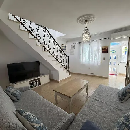 Casa Torrecilla Linda Adosado 2 A 50 Metros De La Playa Torrecilla Ferienhaus Nerja